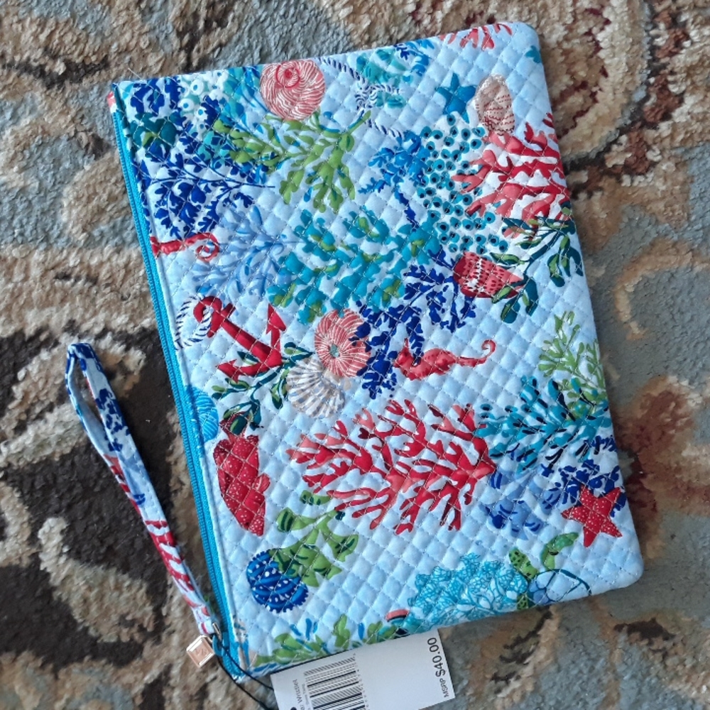8x*Host Pick*Vera Bradley adorable wristlet - Picture 14 of 16